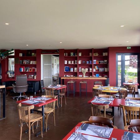 Logis Hotel & Restaurant De L'Aerodrome De La Baie De Somme Buigny-Saint-Maclou Ngoại thất bức ảnh